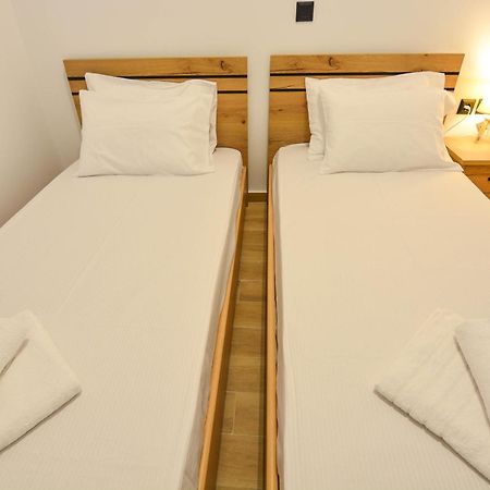 Serenity Residence Ксилокастро Экстерьер фото
